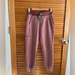 FIGS Women’s Zamora Scrub Pants, Mineral Mauve, XS Petite